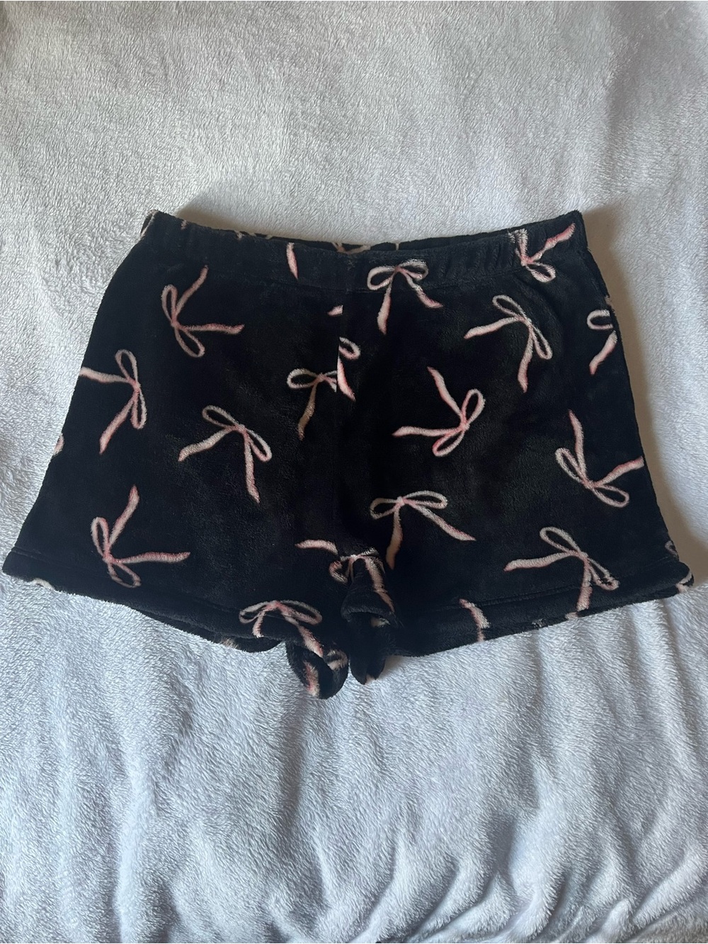 Black Lounge Shorts with Pink Bow Print